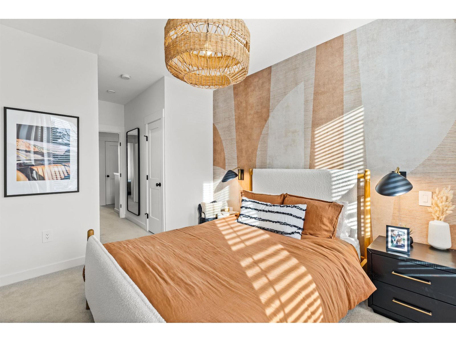 3 2886 MONTROSE AVENUE, Abbotsford