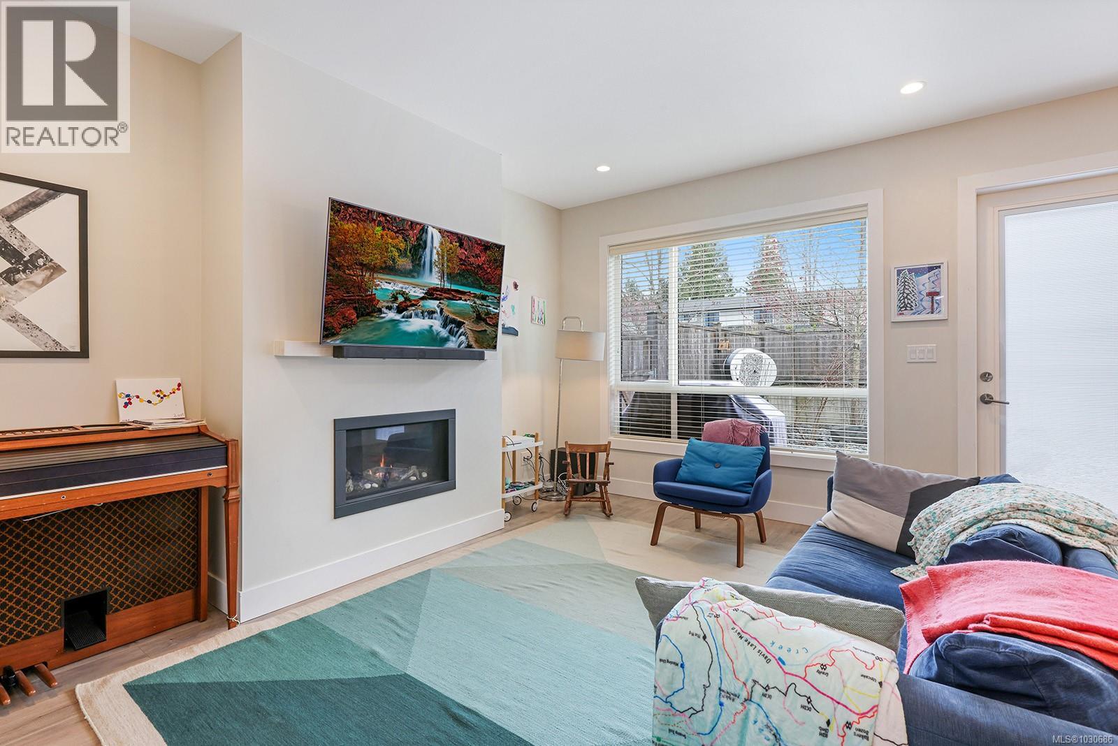 #109 2607 KENDAL AVE - 15