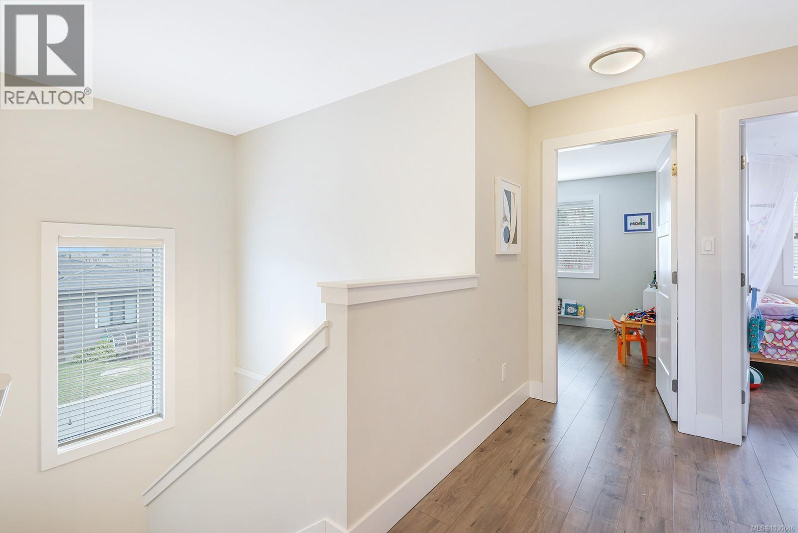 #109 2607 KENDAL AVE - 20