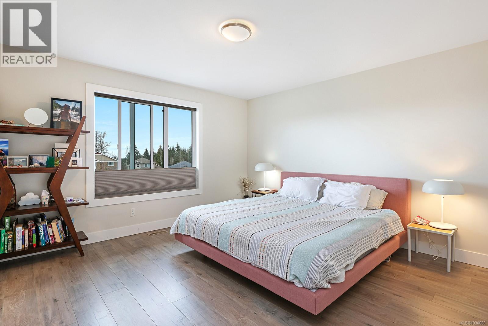 #109 2607 KENDAL AVE - 8