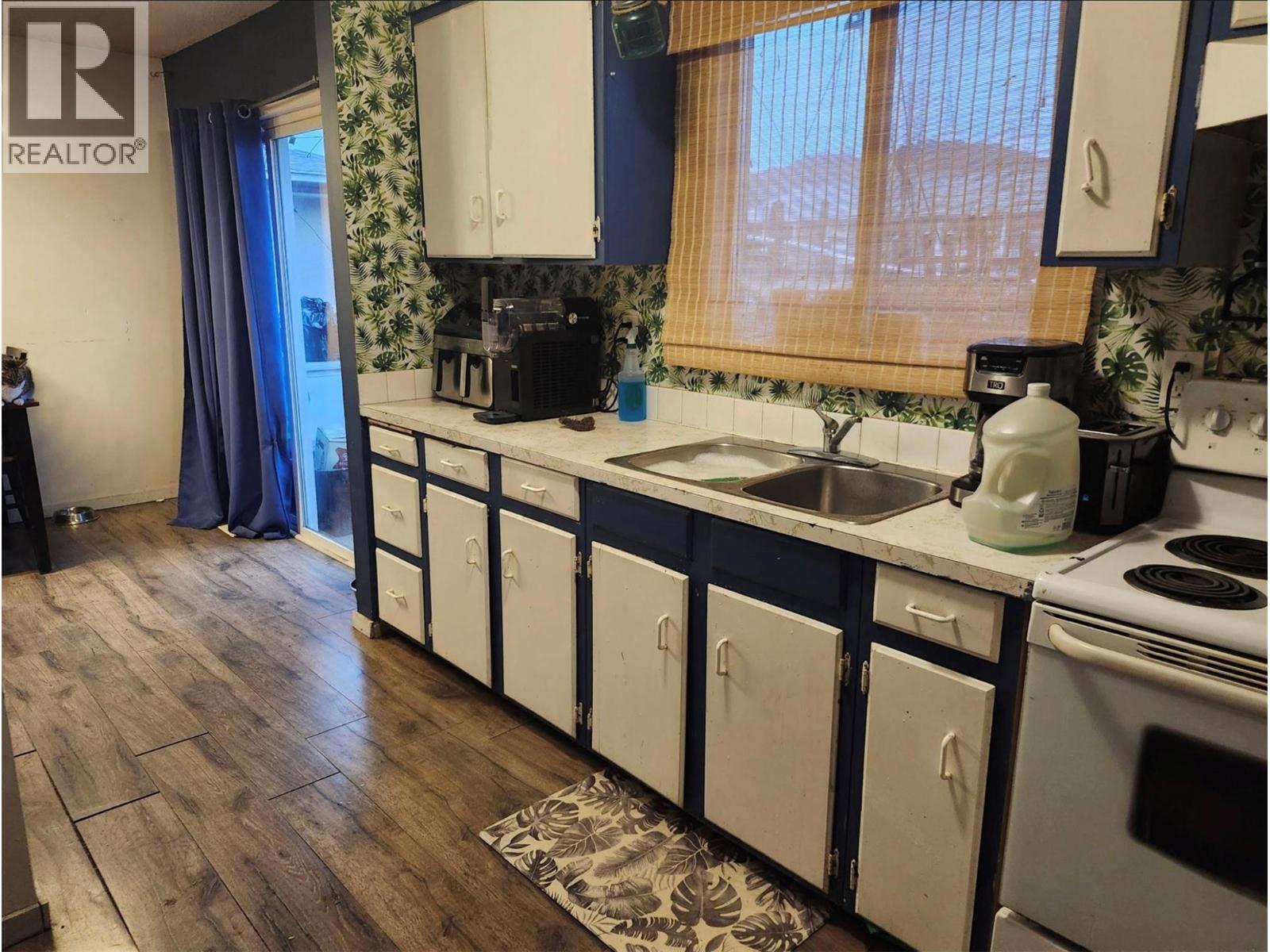 640 | 642 Courtenay Crescent Crescent, Kamloops