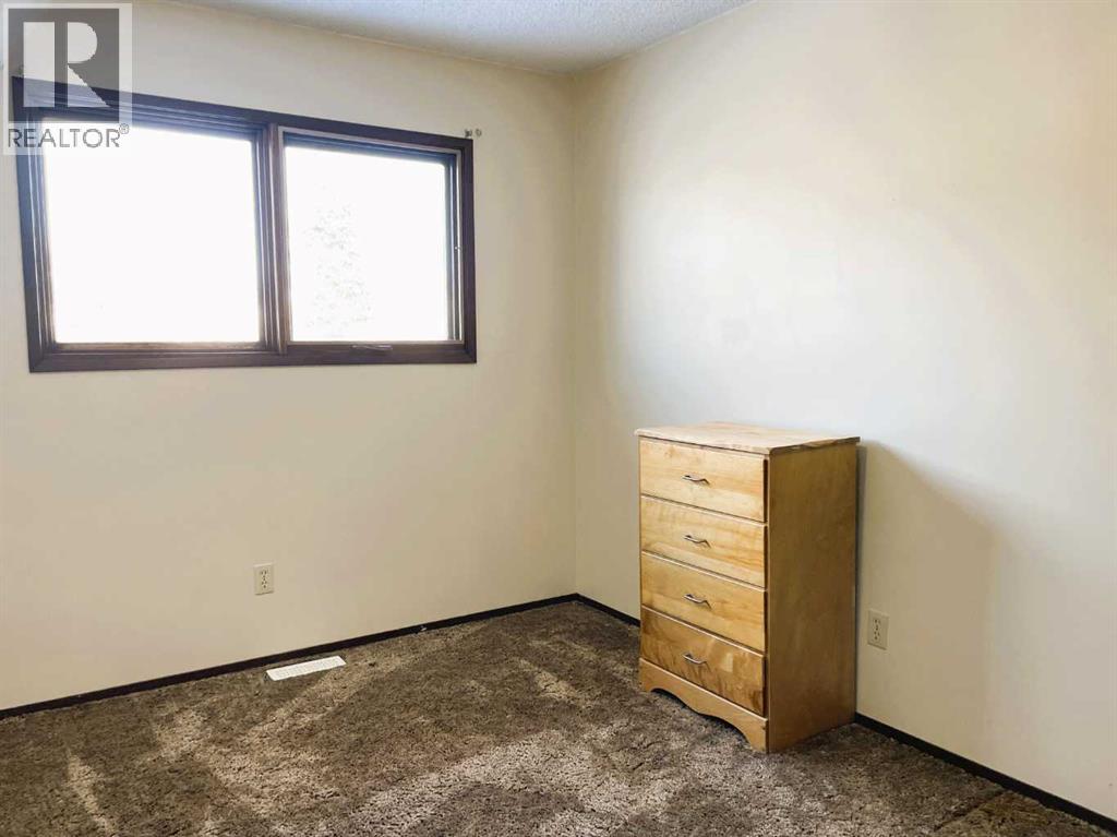 10508 104 STREET - 18