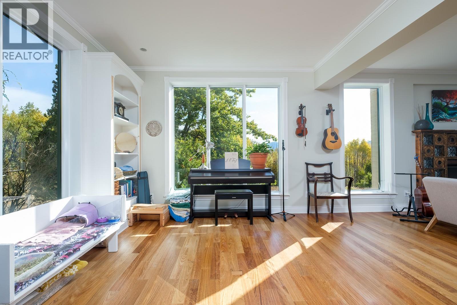 2302 HAPPY VALLEY ROAD - 15