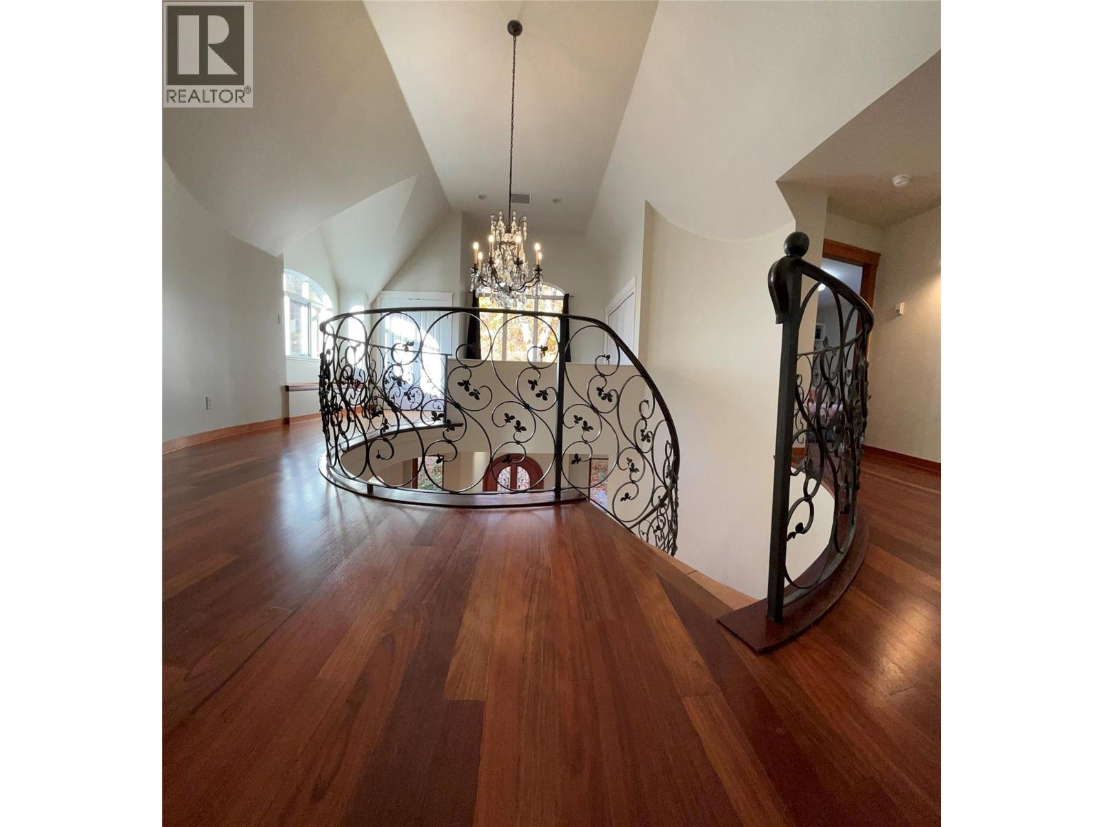 2302 HAPPY VALLEY ROAD - 30