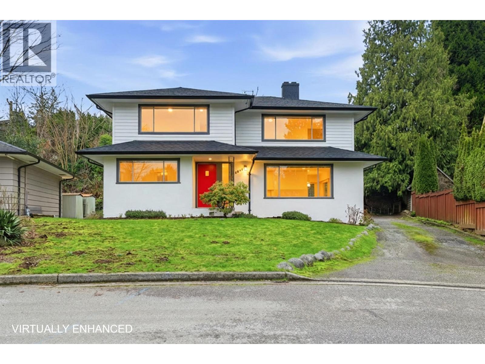 1840 QUILCHENA CRESCENT