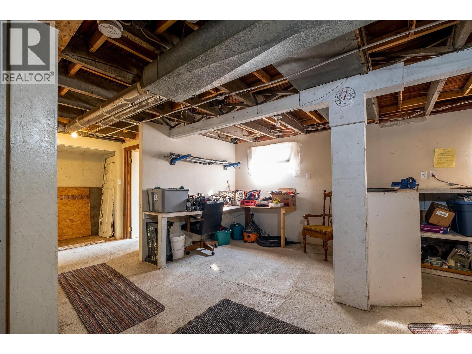 1929 UNION Avenue, Rossland