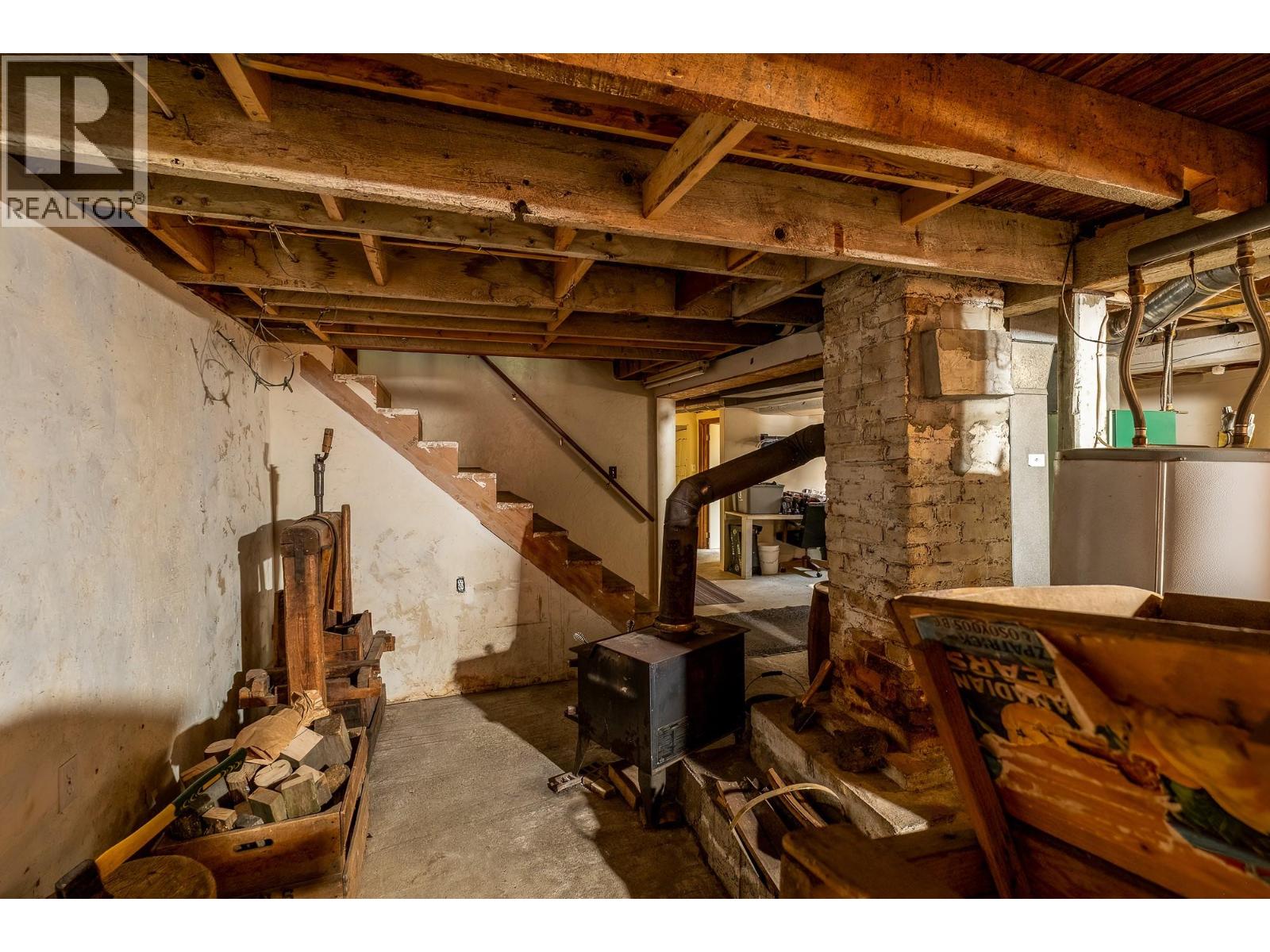 1929 UNION Avenue, Rossland