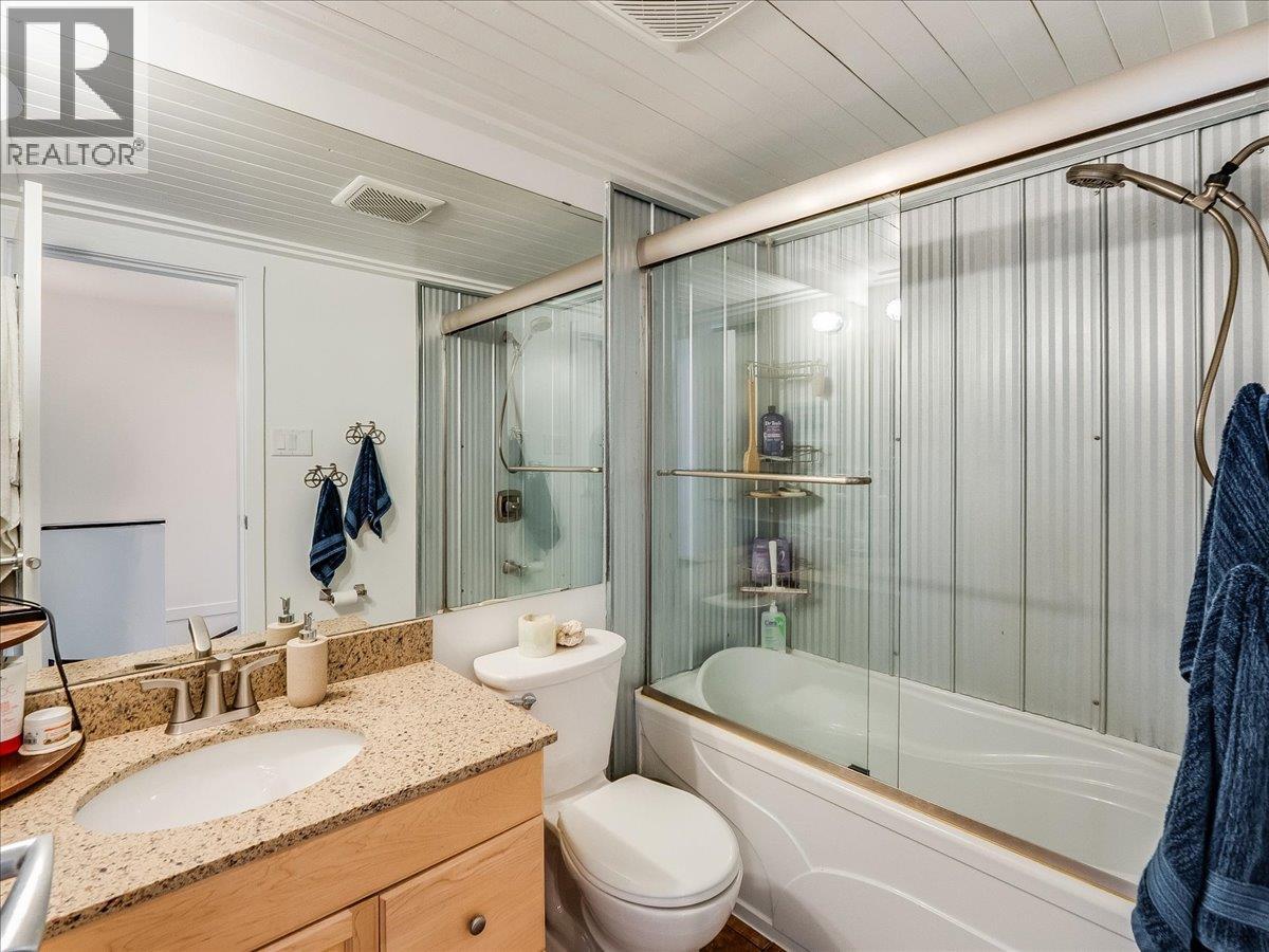  4 Monashee Place, Rossland