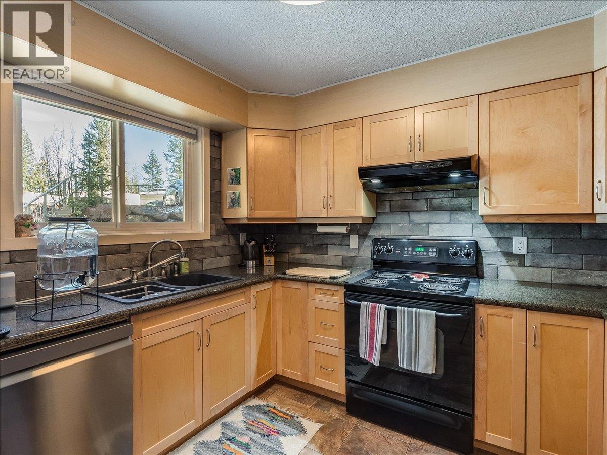  4 Monashee Place, Rossland