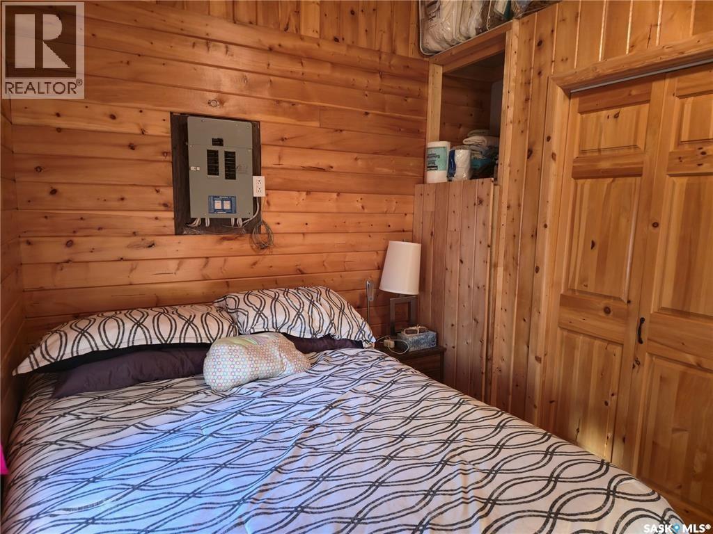207 PINE DRIVE - 10