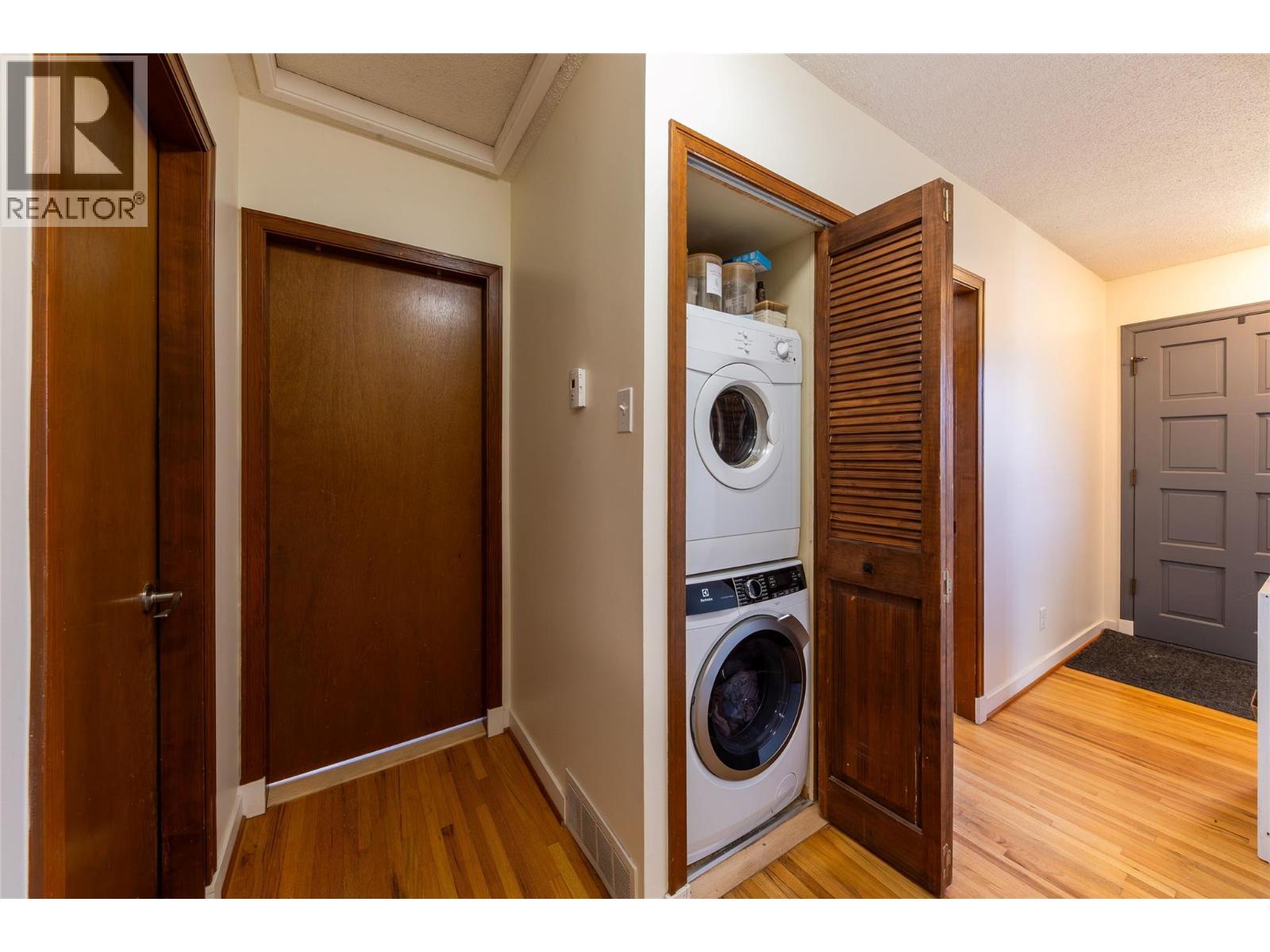 593 TUNSTALL Crescent, Kamloops