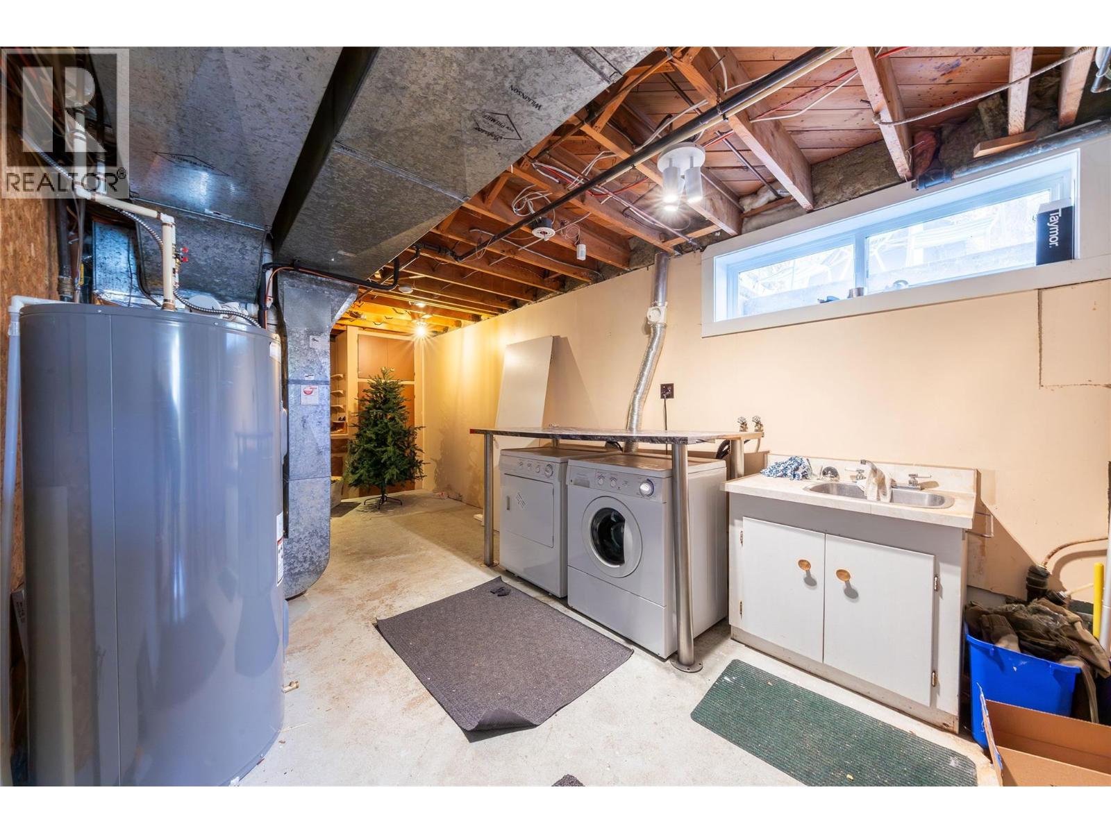 593 TUNSTALL Crescent, Kamloops