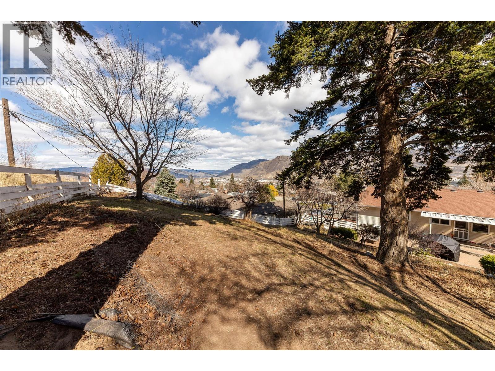 593 TUNSTALL Crescent, Kamloops