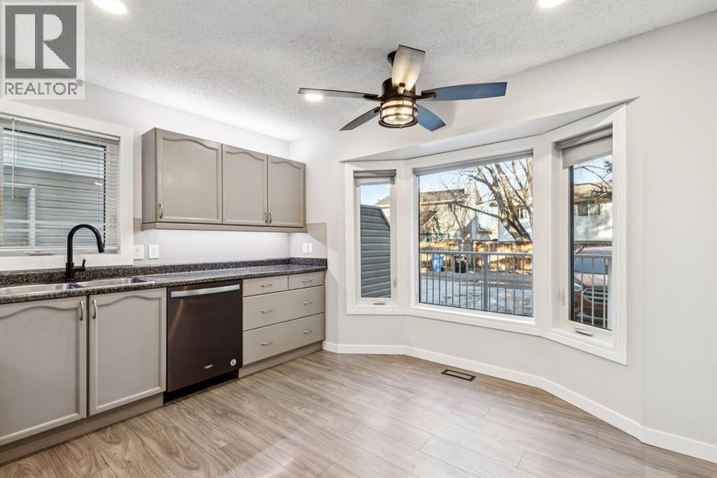 172 RIVERGLEN PARK SE - 10