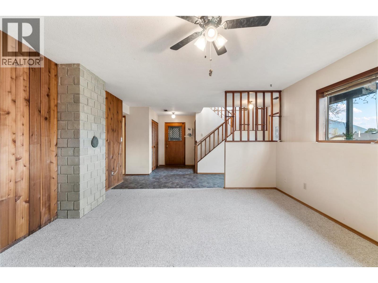 2510 5 Avenue NE, Salmon Arm