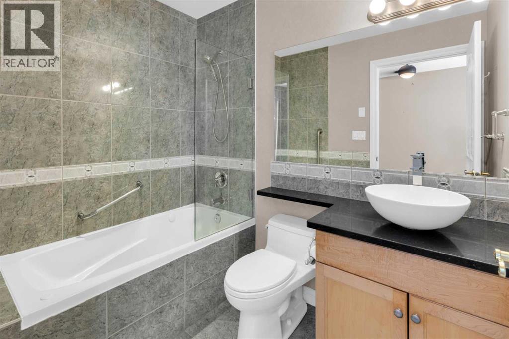 #205 1315 12 AVENUE SW - 14