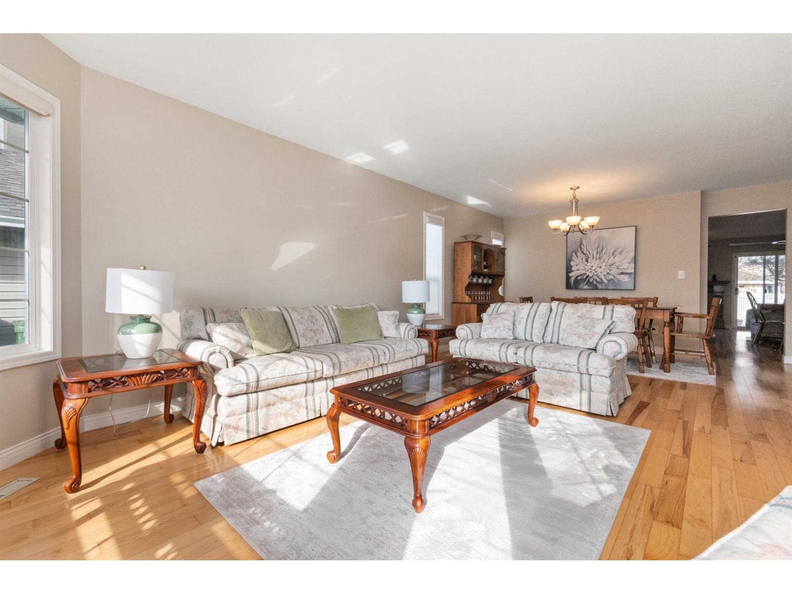 7534 GARNET DRIVE, Sardis West Vedder, Chilliwack