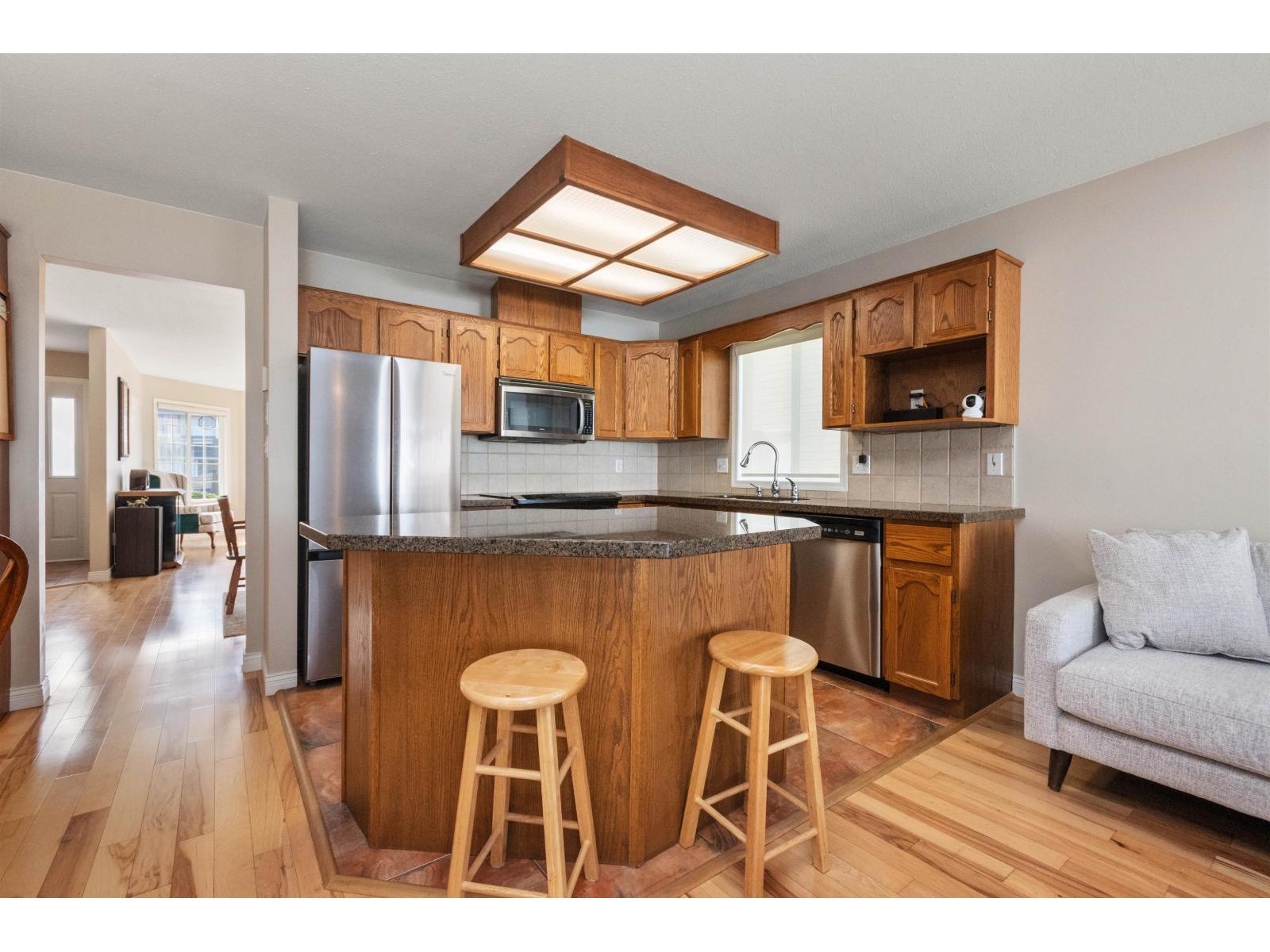 7534 GARNET DRIVE, Sardis West Vedder, Chilliwack