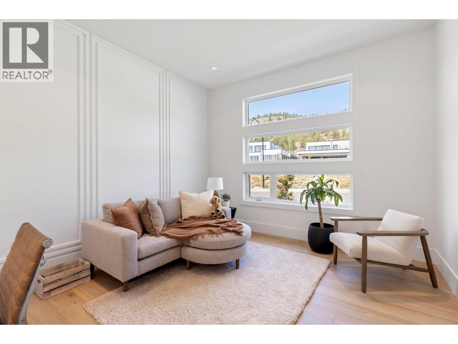 1391 VINEYARD DRIVE - 44