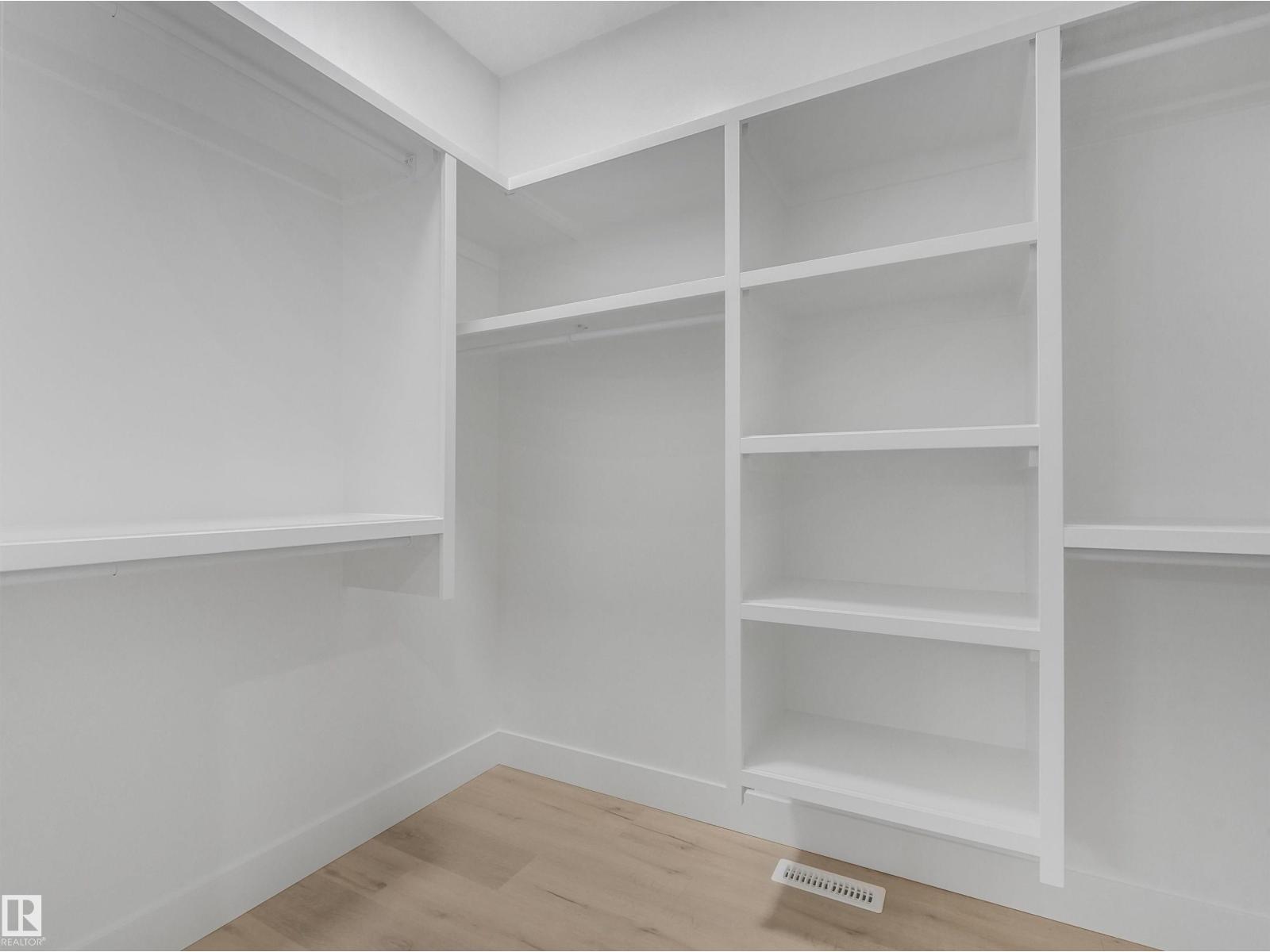 42 RAVENSHIRE WYND - 27