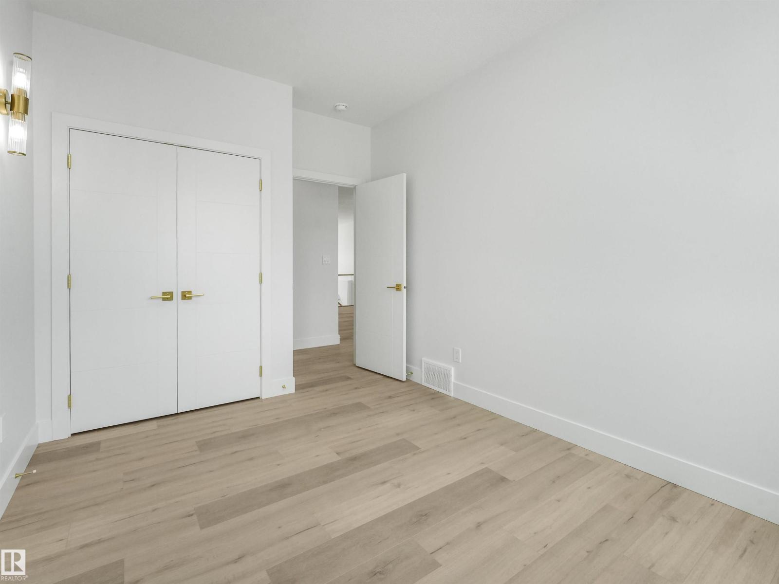 42 RAVENSHIRE WYND - 42