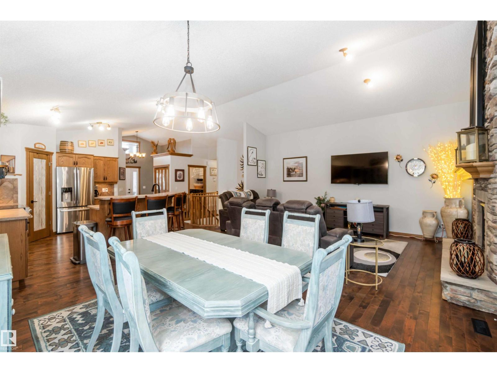 61 LINKSIDE BLVD - 23