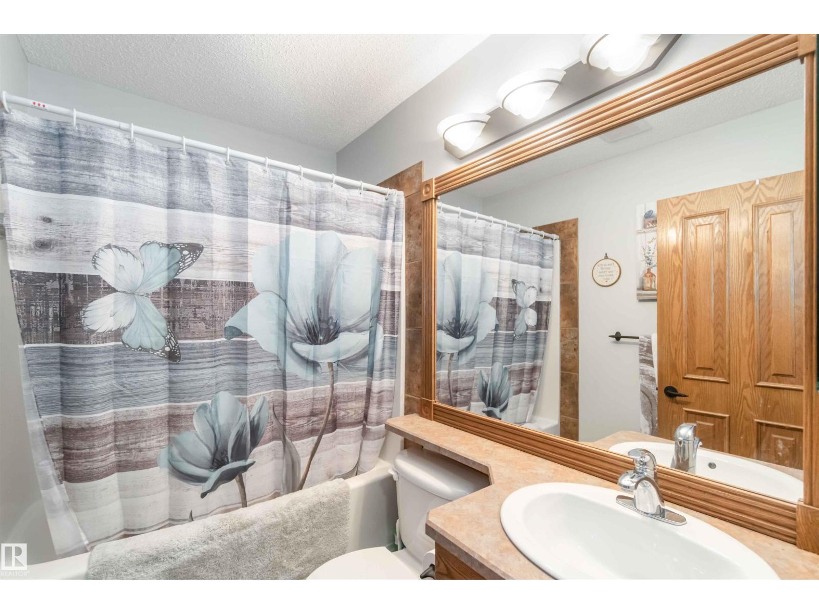 61 LINKSIDE BLVD - 34