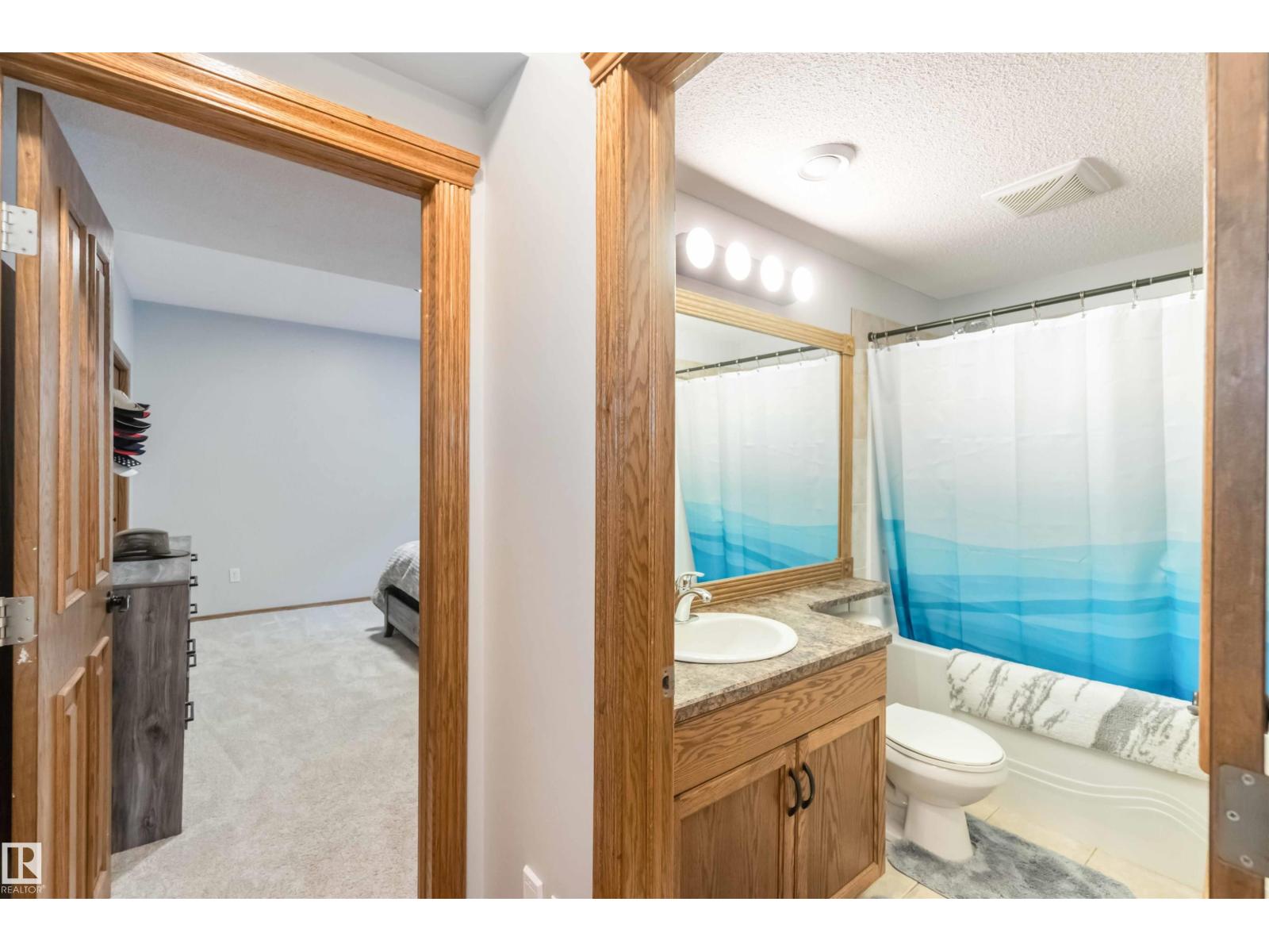 61 LINKSIDE BLVD - 31