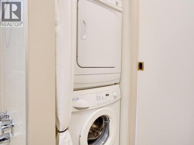 #8 3818 JOYCE AVE - 26