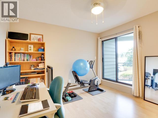 #8 3818 JOYCE AVE - 30