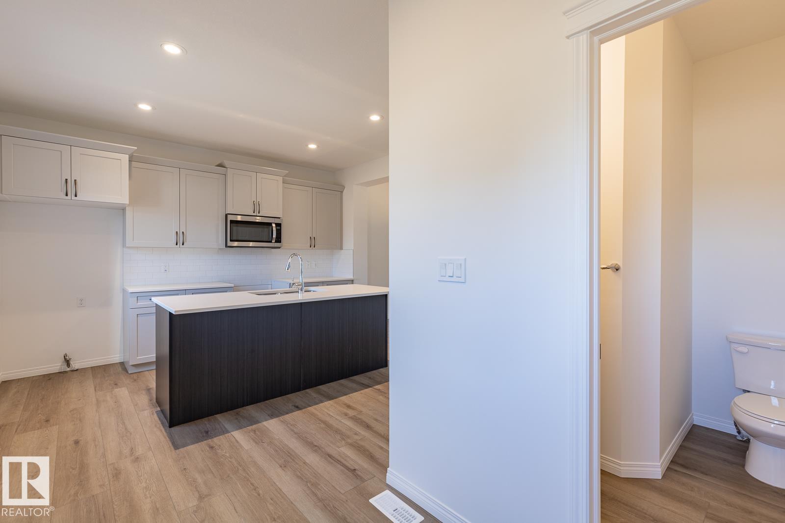 219 Wattle RD, Leduc