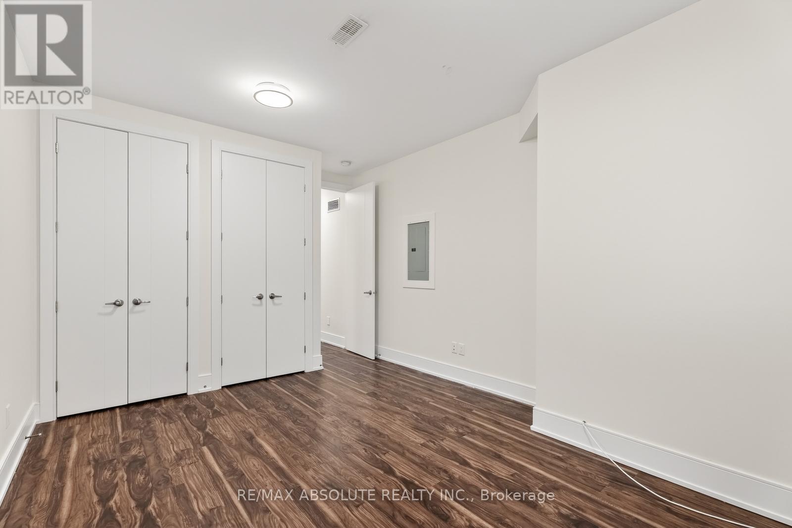 246 WESTHAVEN CRESCENT — photo 34