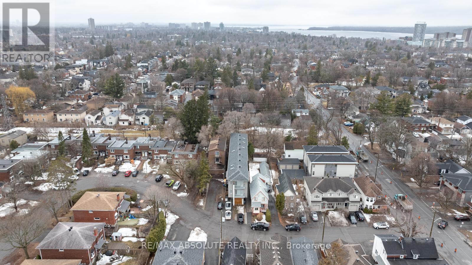 246 WESTHAVEN CRESCENT — photo 36