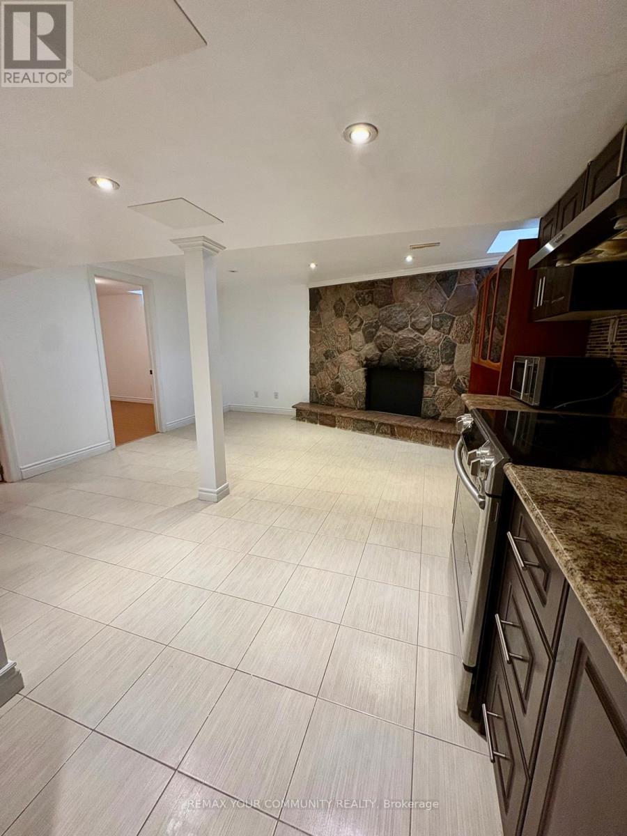 BSMT - 255 KRISTIN GROVE