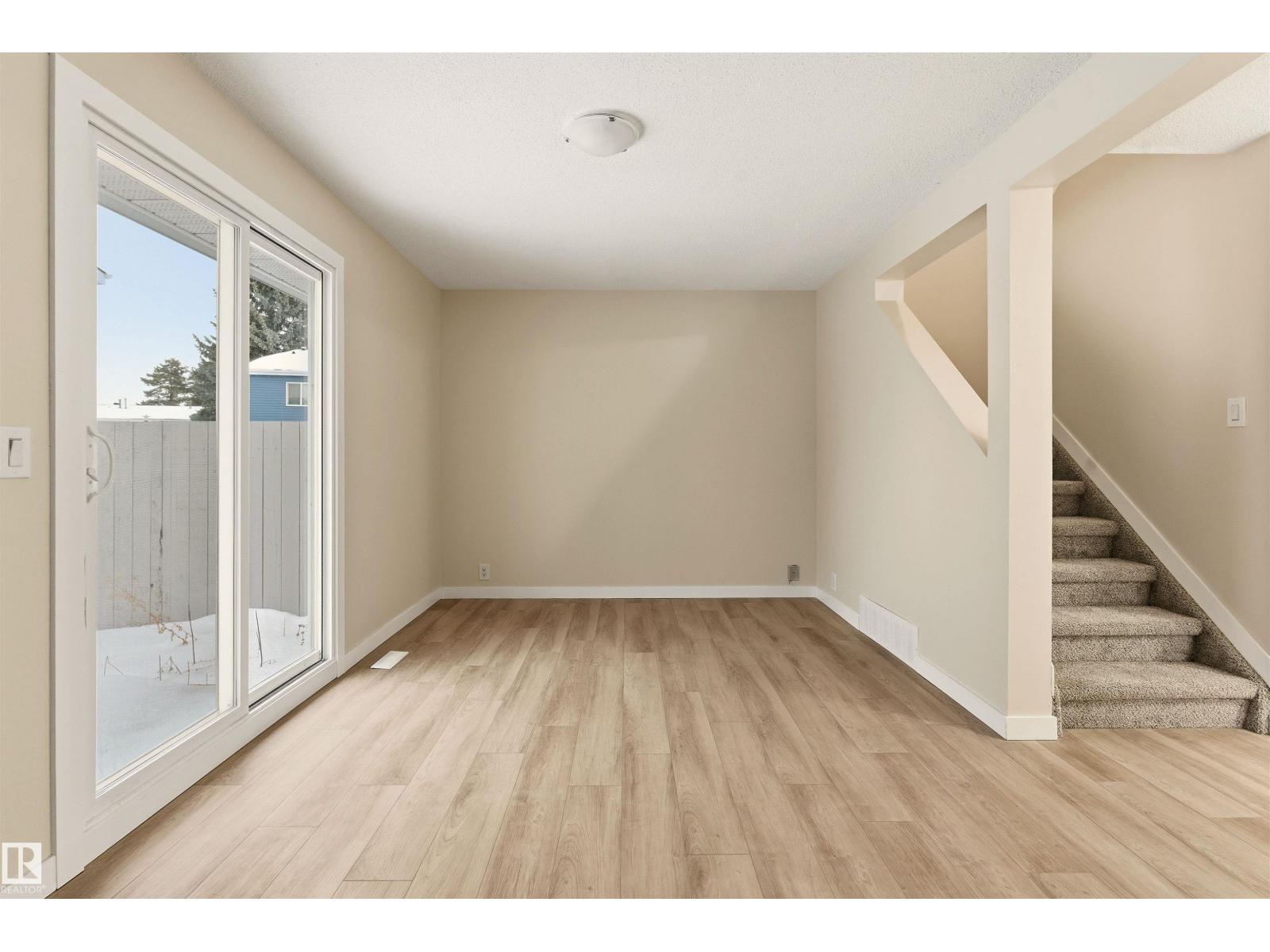 #12 1411 MILL WOODS RD E NW, Edmonton