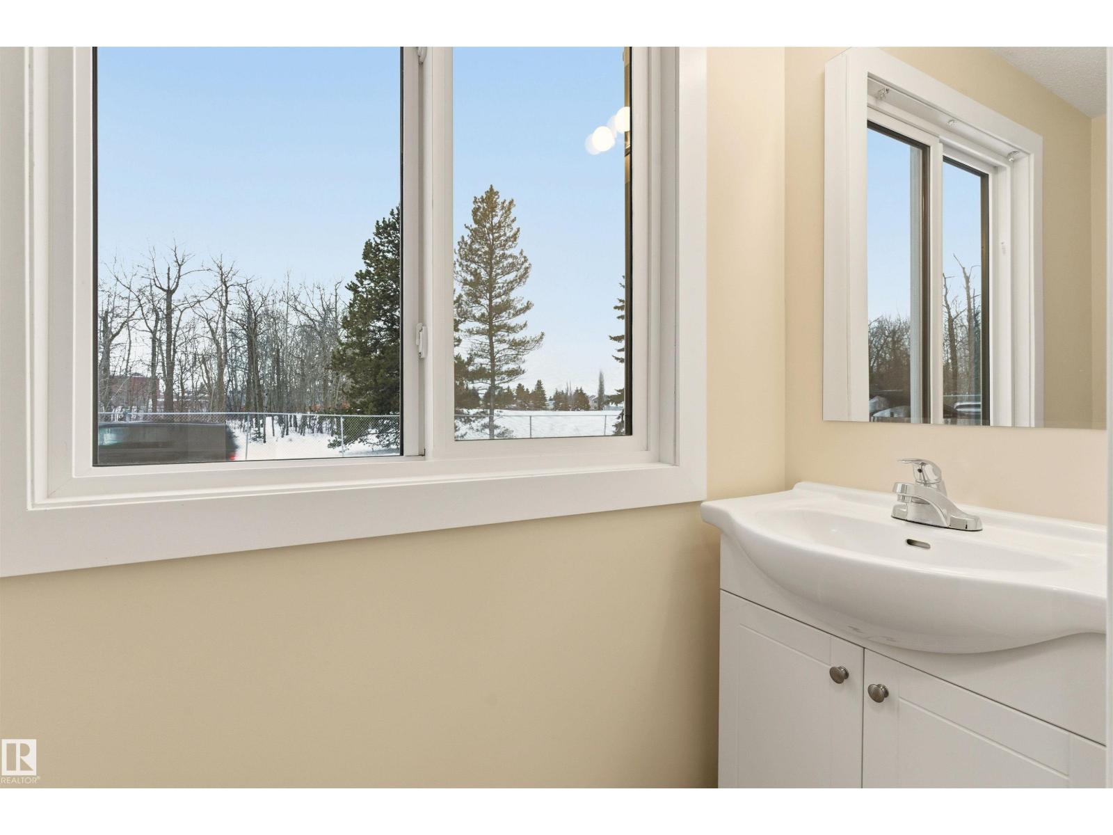 #12 1411 MILL WOODS RD E NW, Edmonton