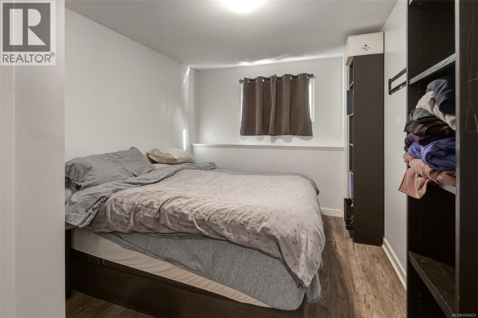 641 Jadel Dr - 23