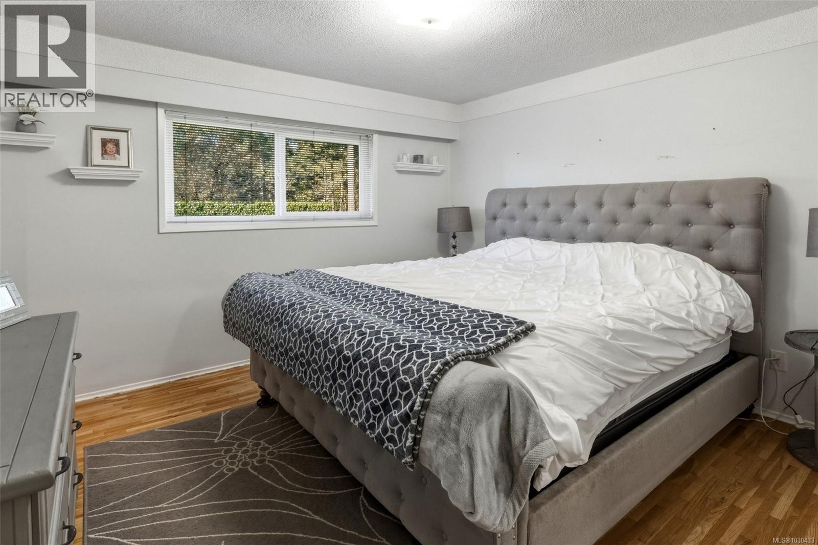 641 Jadel Dr - 14