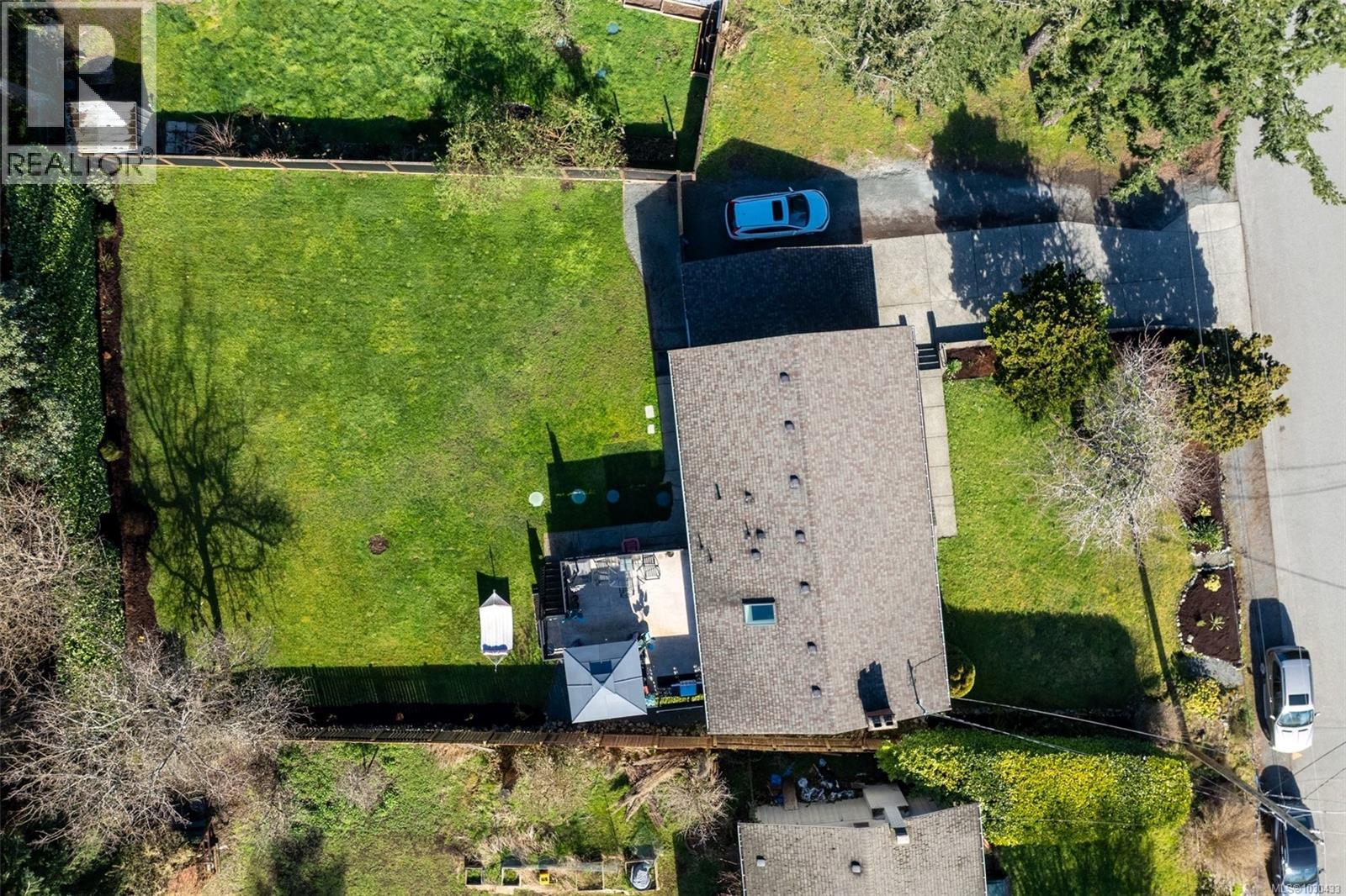 641 Jadel Dr - 31