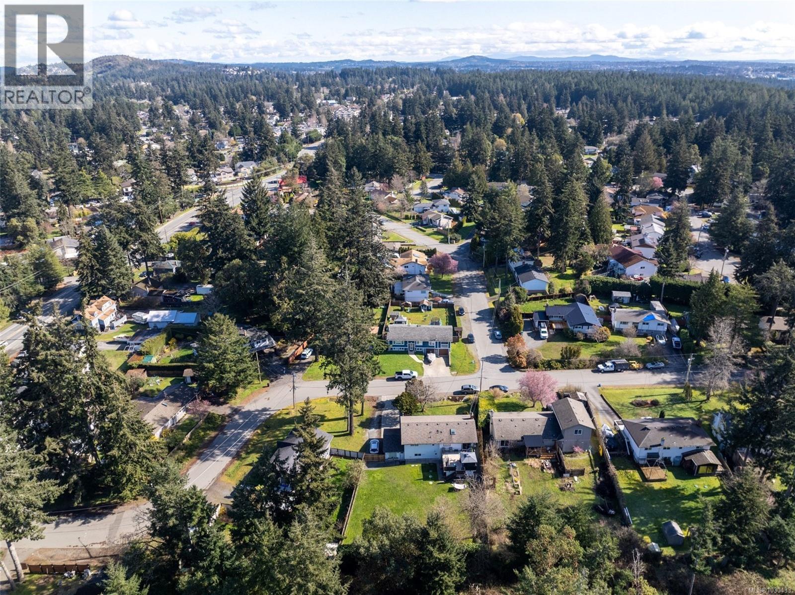 641 Jadel Dr - 34