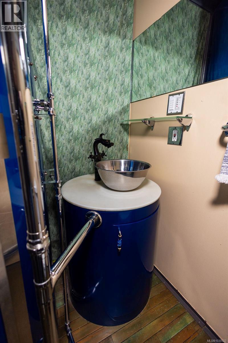  3112 Steele Street, Victoria