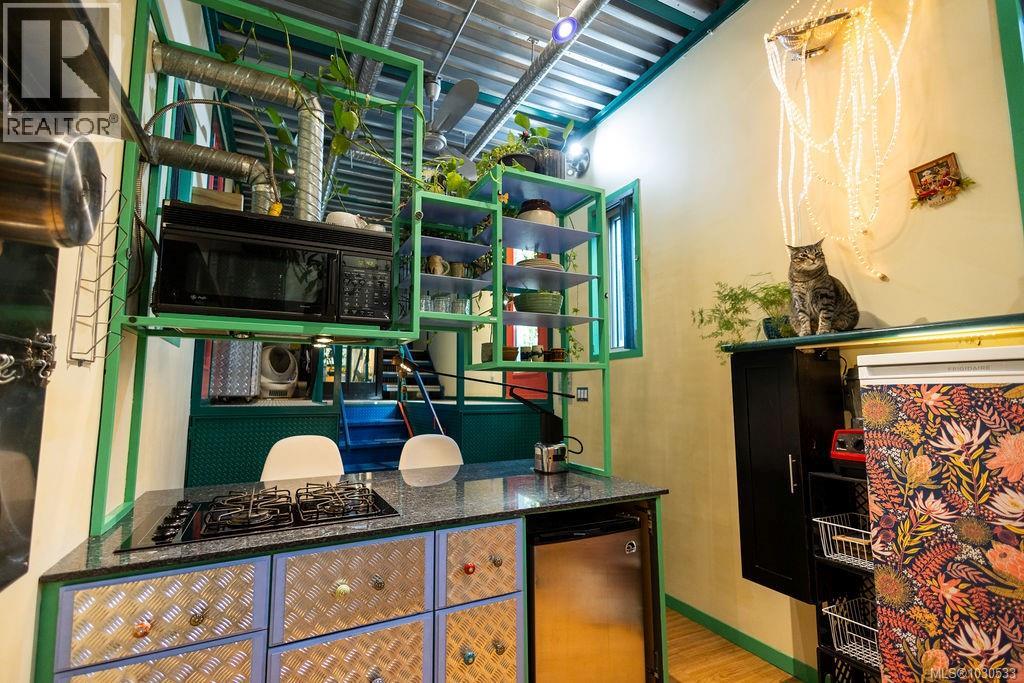  3112 Steele Street, Victoria