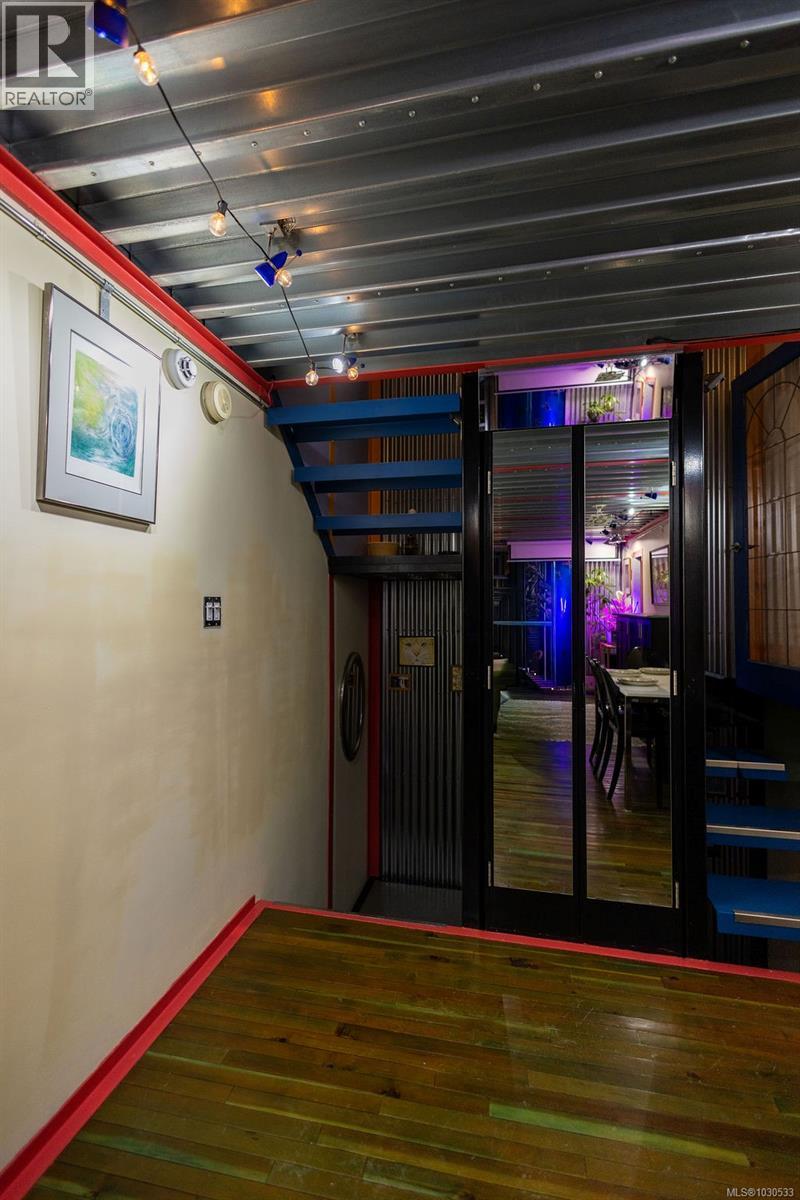  3112 Steele Street, Victoria