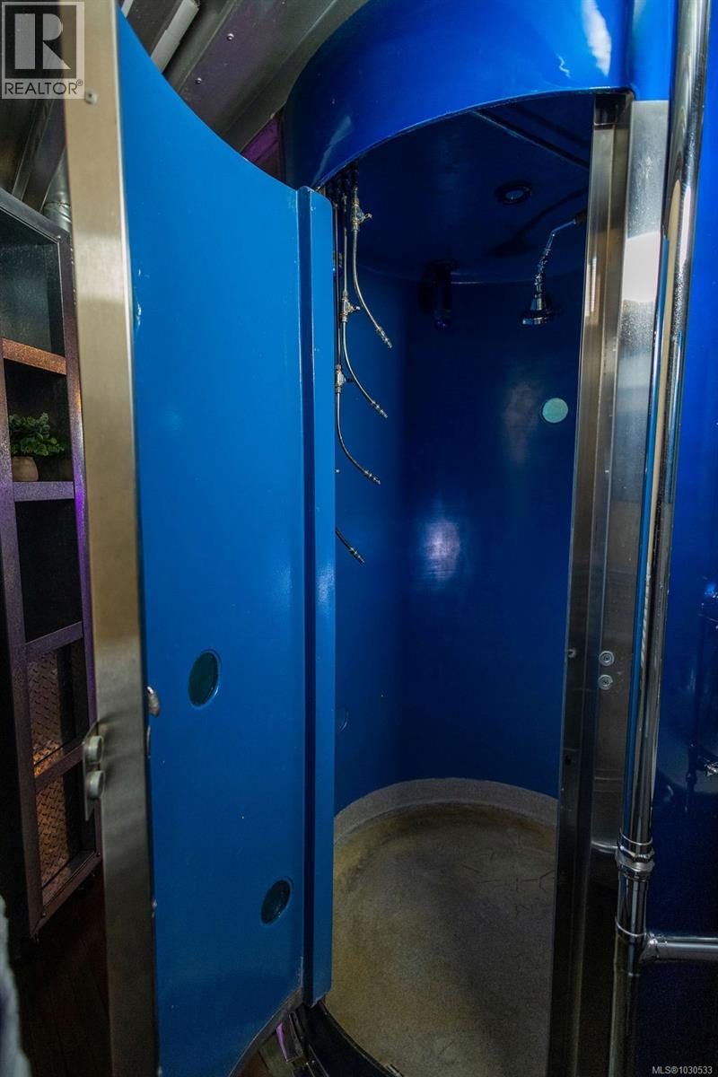  3112 Steele Street, Victoria