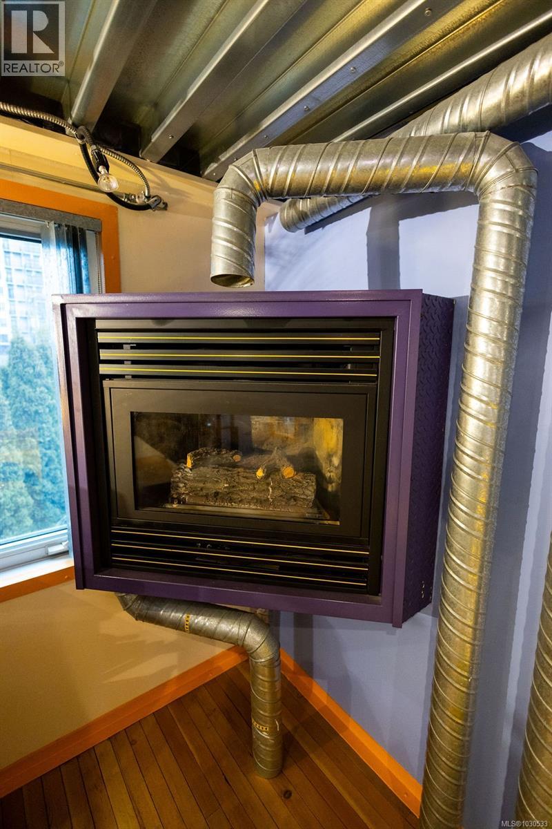  3112 Steele Street, Victoria