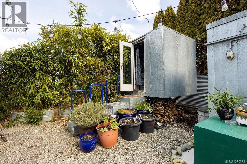  3112 Steele Street, Victoria