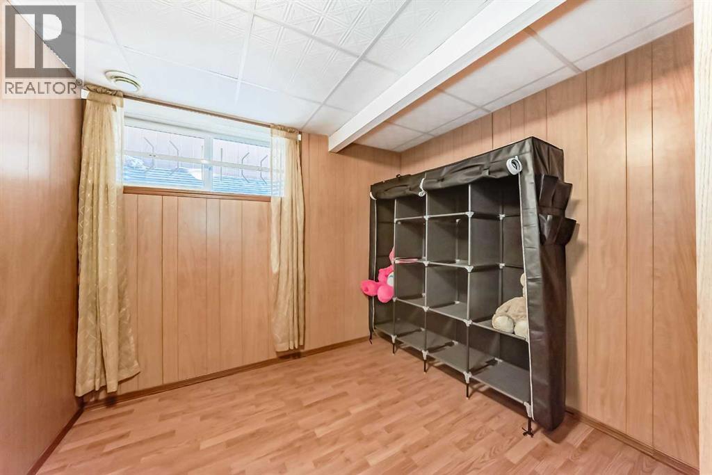 Single Family House for Sale in  Silverado Plains Close SW Silverado Calgary 