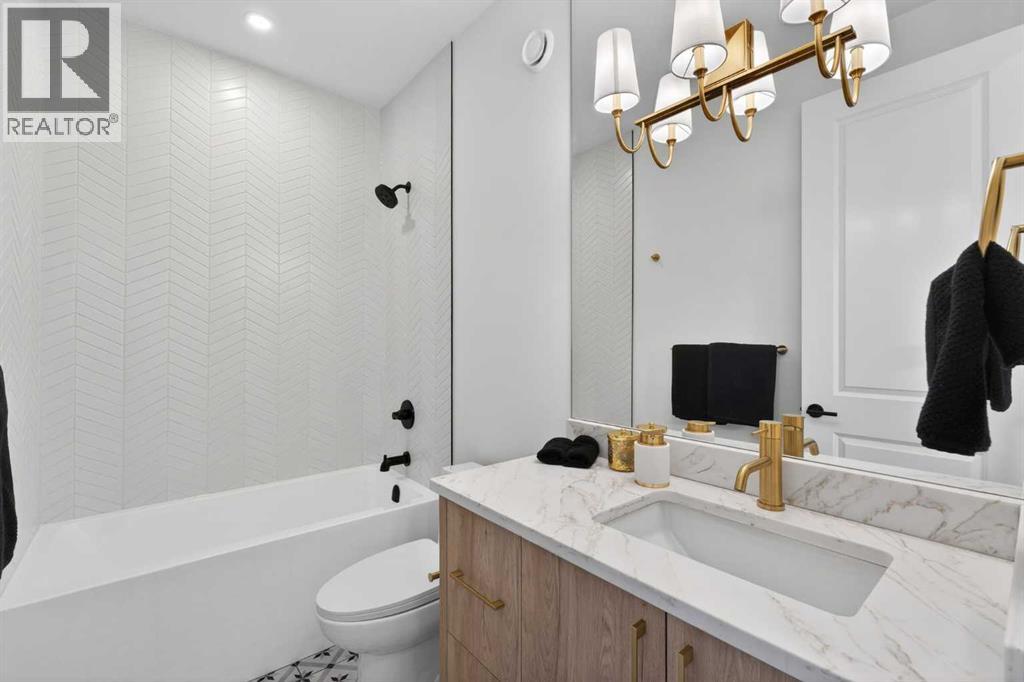 Single Family House for Sale in   Street SW Spruce Cliff Calgary 