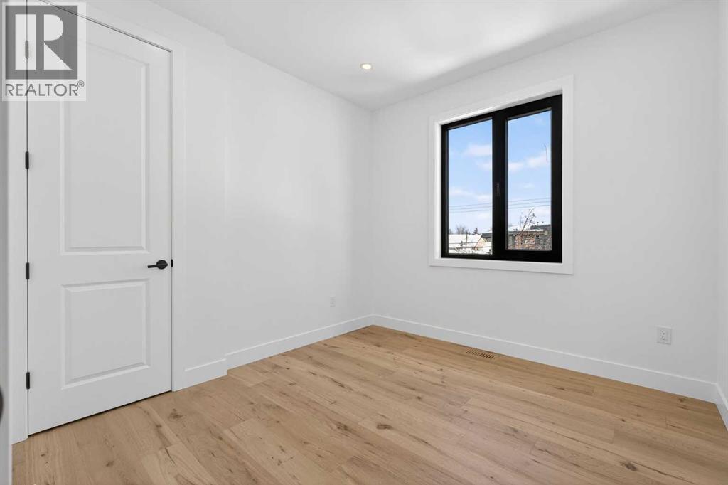 Single Family House for Sale in   Street SW Spruce Cliff Calgary 