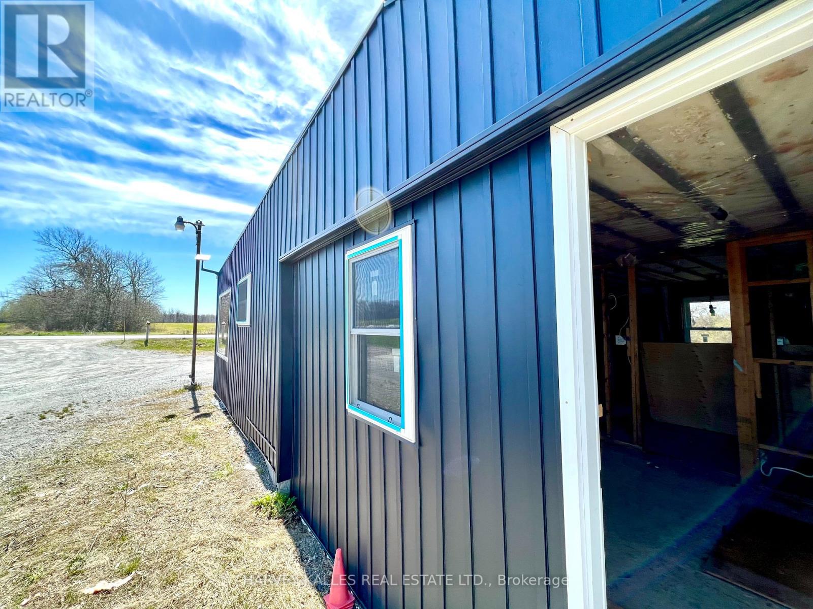 11 MELVILLE ROAD - 9